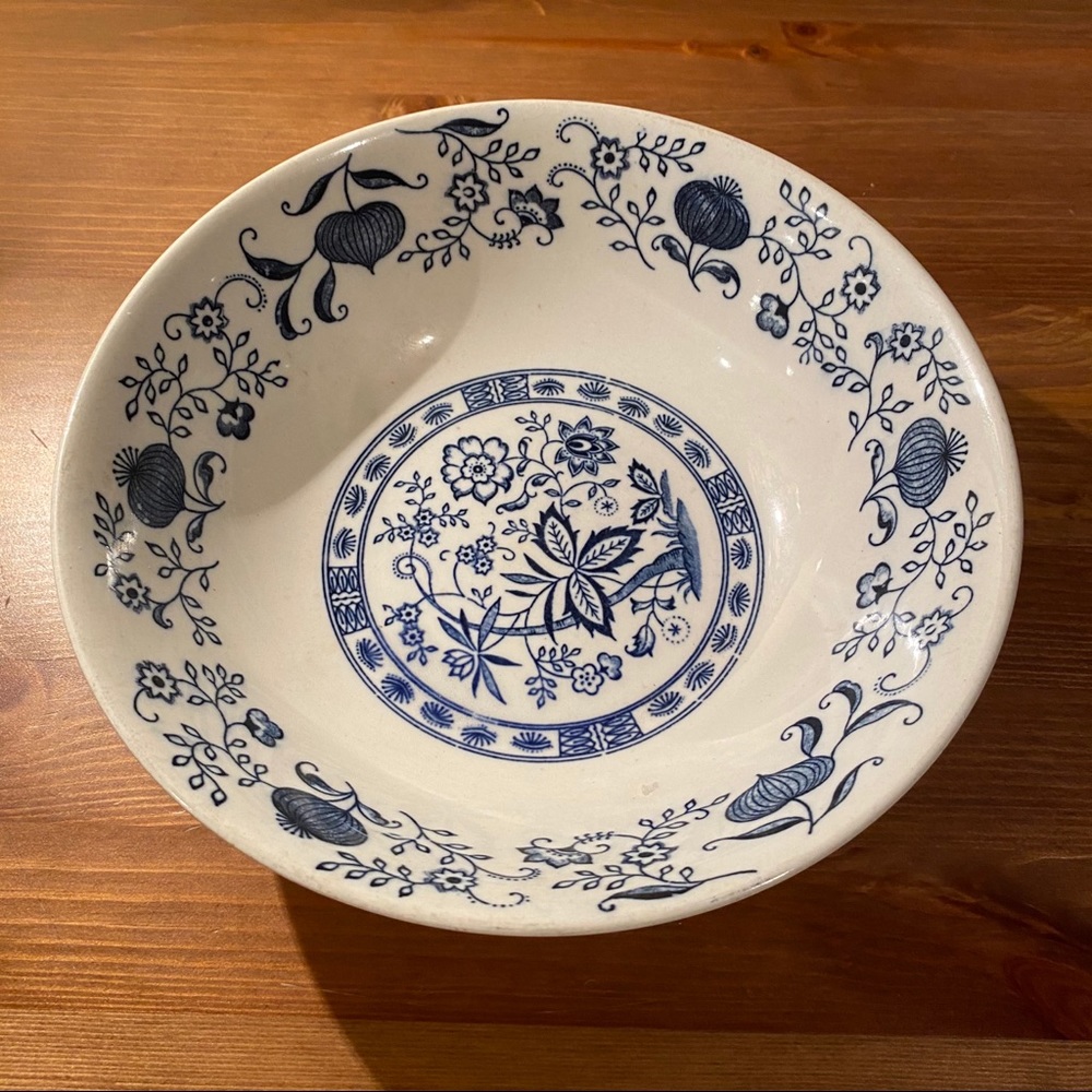 Vintage Serving Bowl Blue Leaf 7300 Japan